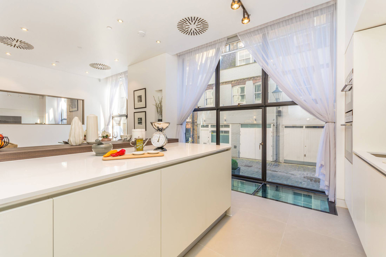 Chiltern & Baker Chic London Serviced Apartments