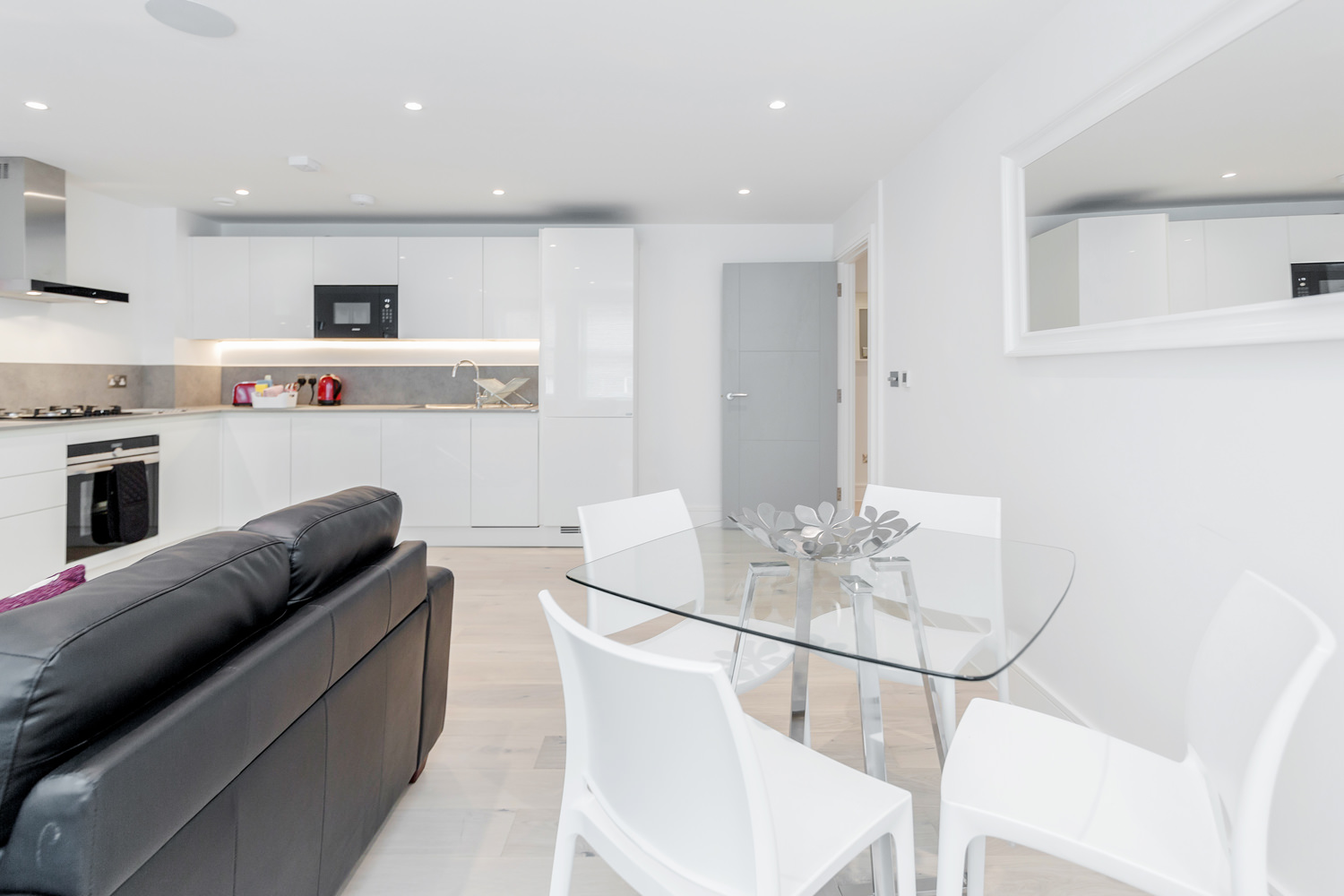 Walpole Court London Serviced Apartments